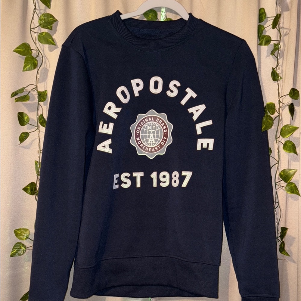 Aeropostale Black Crewneck Sweater
